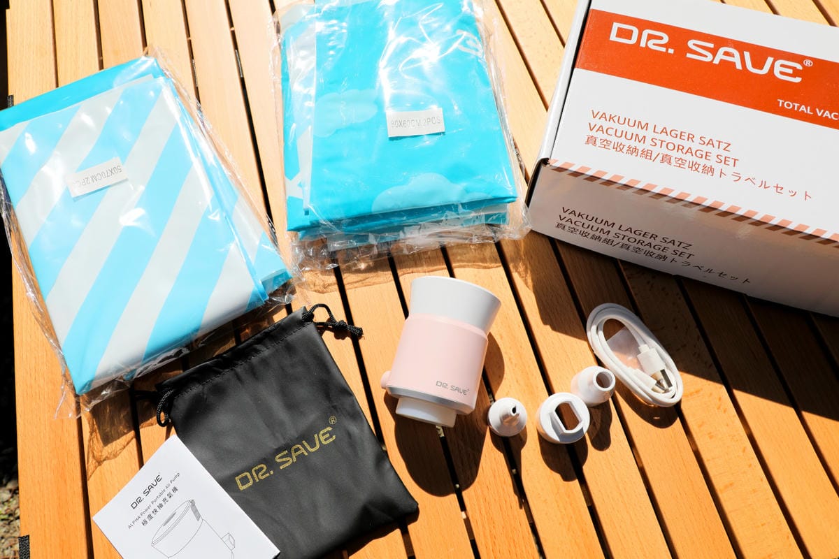 露營用品|摩肯 DR. SAVE 3in1極度快速迷你充抽氣機 打氣、抽氣、緊急電源一機三用,快速秒充,露營旅行必備推薦! - 第3張圖 露營用品|摩肯 DR. SAVE 3in1極度快速迷你充抽氣機 打氣、抽氣、緊急電源一機三用,快速秒充,露營旅行必備推薦!