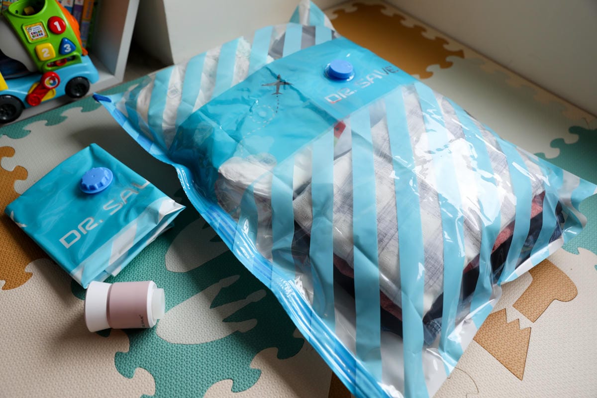 露營用品|摩肯 DR. SAVE 3in1極度快速迷你充抽氣機 打氣、抽氣、緊急電源一機三用,快速秒充,露營旅行必備推薦! - 第26張圖 露營用品|摩肯 DR. SAVE 3in1極度快速迷你充抽氣機 打氣、抽氣、緊急電源一機三用,快速秒充,露營旅行必備推薦!