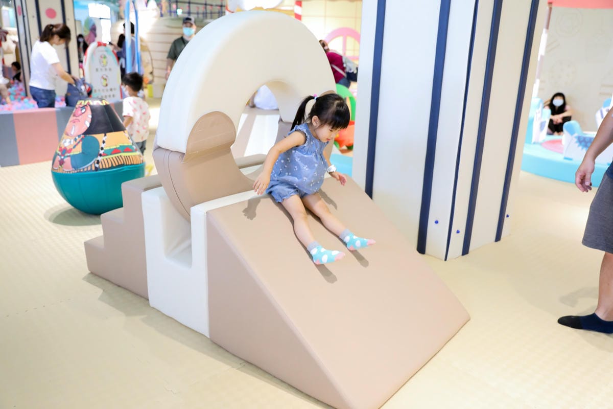新北景點｜2023新開幕室內親子兒童樂園、親子雨備景點推薦！聖瑪莉SUNMERRY親子樂園（聖瑪莉丹麥麵包莊園觀光工廠）