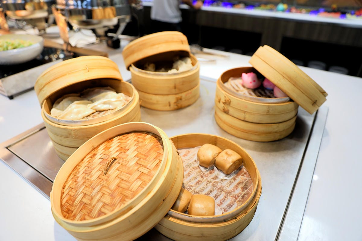 桃園食記|饗厚牛排 澎湃吃到飽自助吧(桃園店)桃園生日優惠餐廳推薦! - 第9張圖 桃園食記|饗厚牛排 澎湃吃到飽自助吧(桃園店)桃園生日優惠餐廳推薦!