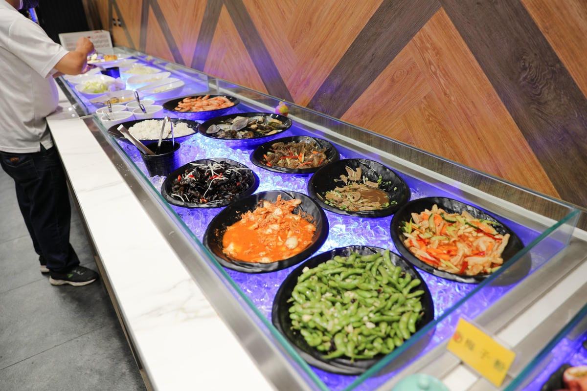 桃園食記|饗厚牛排 澎湃吃到飽自助吧(桃園店)桃園生日優惠餐廳推薦! - 第11張圖 桃園食記|饗厚牛排 澎湃吃到飽自助吧(桃園店)桃園生日優惠餐廳推薦!