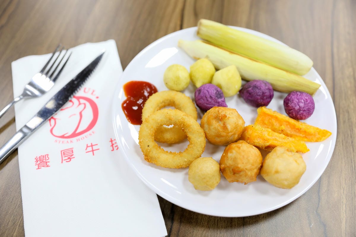 桃園食記|饗厚牛排 澎湃吃到飽自助吧(桃園店)桃園生日優惠餐廳推薦! - 第28張圖 桃園食記|饗厚牛排 澎湃吃到飽自助吧(桃園店)桃園生日優惠餐廳推薦!