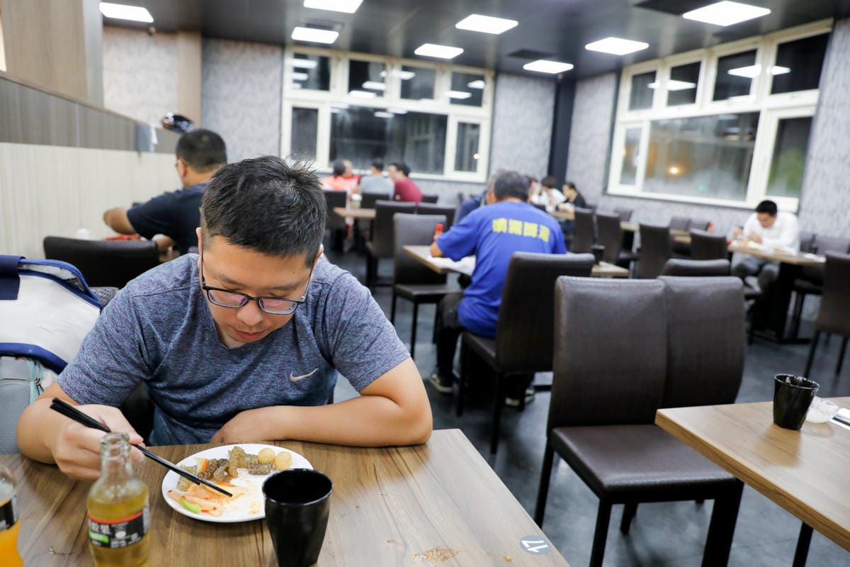 桃園食記|饗厚牛排 澎湃吃到飽自助吧(桃園店)桃園生日優惠餐廳推薦! - 第38張圖 桃園食記|饗厚牛排 澎湃吃到飽自助吧(桃園店)桃園生日優惠餐廳推薦!
