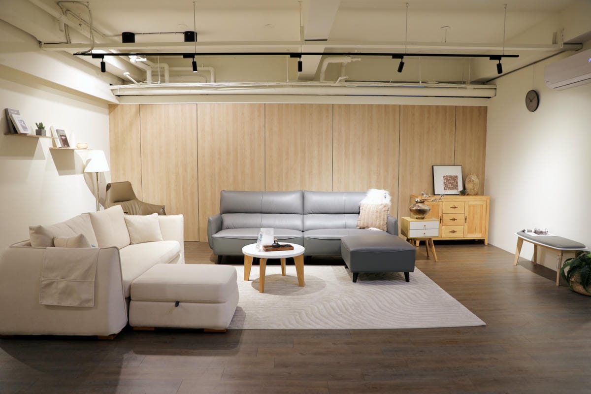 新北家具｜H&D 東稻家居（新莊門市） 沙發、床墊平價傢俱品牌推薦！提供免費家具配置、室內設計服務