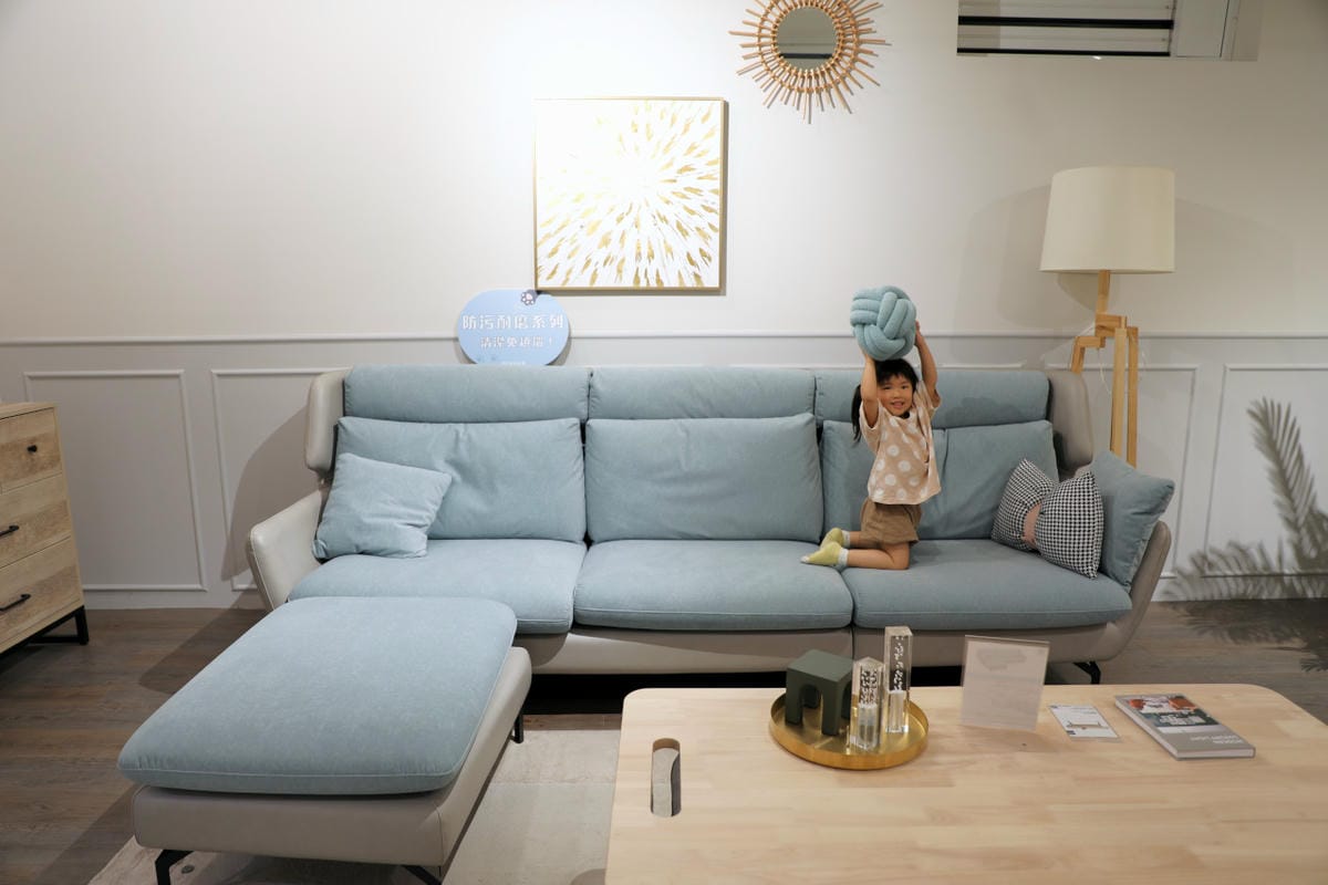 新北家具｜H&D 東稻家居（新莊門市） 沙發、床墊平價傢俱品牌推薦！提供免費家具配置、室內設計服務