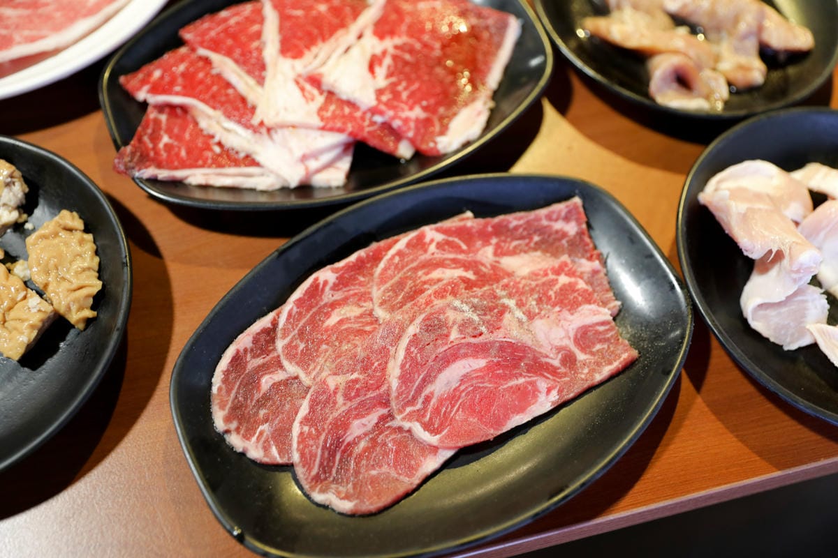 台北食記|台北燒肉吃到飽推薦!西門町美食 我!就厲害(西門店)平價高品質燒肉,還有台啤喝到飽! - 第23張圖 台北食記|台北燒肉吃到飽推薦!西門町美食 我!就厲害(西門店)平價高品質燒肉,還有台啤喝到飽!