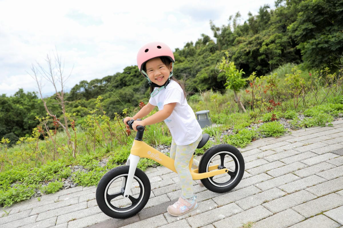 親子育兒|Slider滑來滑趣 兒童滑步車P668 馬卡龍色滑步車,小孩放電神器推薦! - 第4張圖 親子育兒|Slider滑來滑趣 兒童滑步車P668 馬卡龍色滑步車,小孩放電神器推薦!