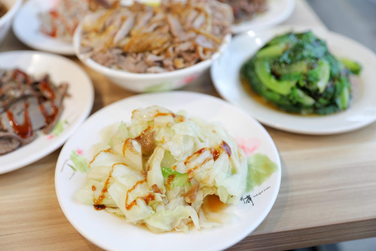 台中食記｜台中美食小吃推薦！鐘予原味當歸鴨（台中沙鹿店）新開幕！當歸羊肉、鴨腿飯極致推薦～～