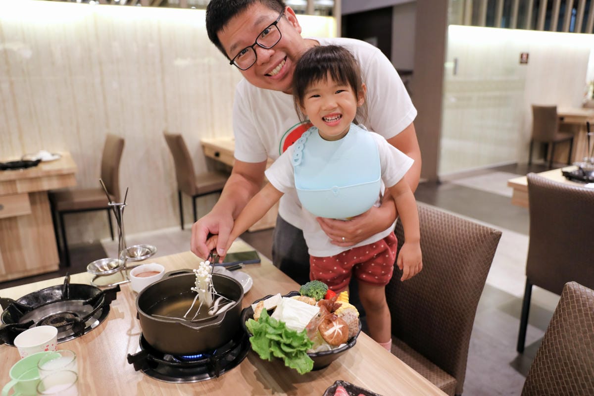 嘉義住宿｜尊皇大飯店 露天泳池高CP值飯店，嘉義親子旅遊住宿推薦！