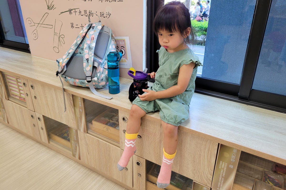 襪子｜FAV飛爾美台灣襪品 MIT製造機能運動襪、繽紛百搭童襪，舒適好穿、排汗除臭襪推薦！
