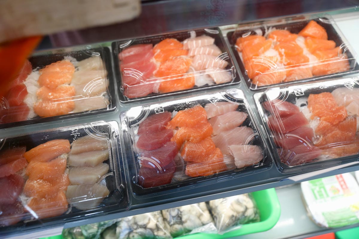 料理｜2023中秋烤肉食材組推薦！彰化水產肉品專賣 就是愛海鮮 超適合露營的便利串燒真空包，海鮮肉品宅配送~