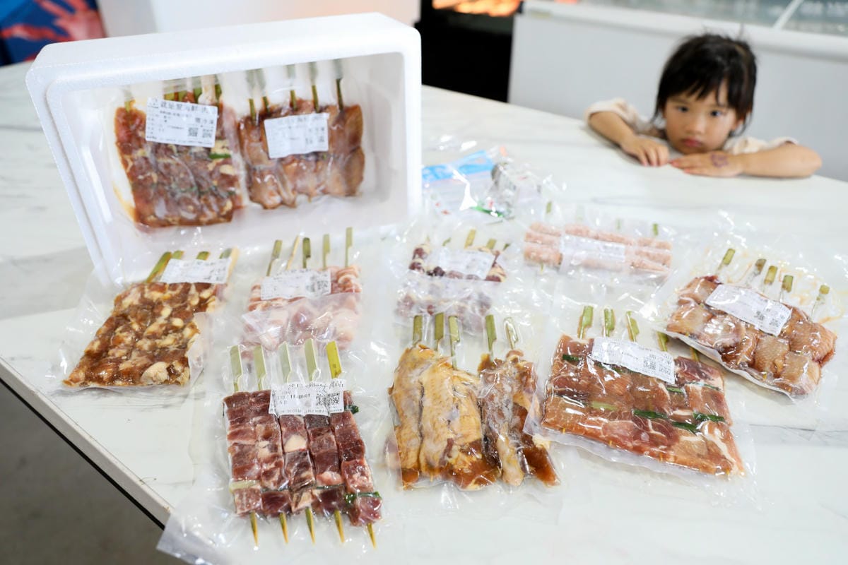 料理｜2023中秋烤肉食材組推薦！彰化水產肉品專賣 就是愛海鮮 超適合露營的便利串燒真空包，海鮮肉品宅配送~