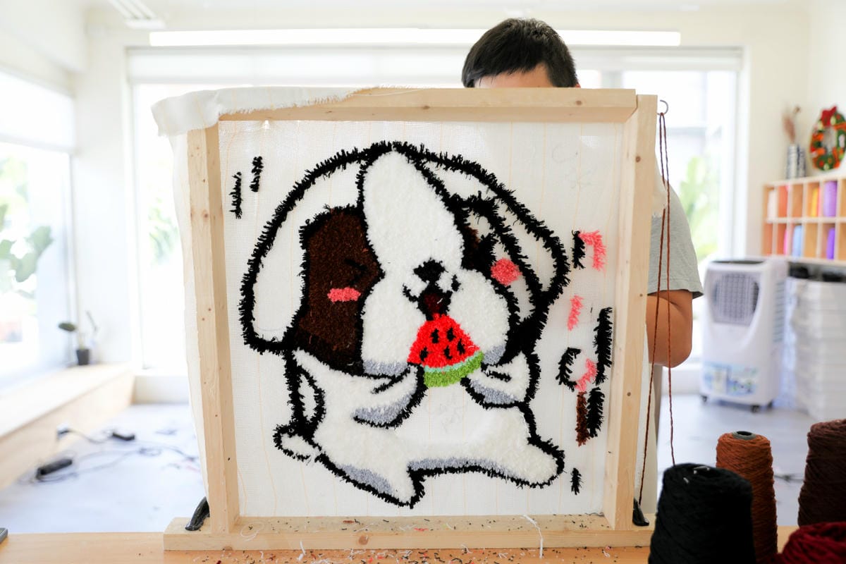 DIY課程|Does Art 都是藝術 台北館 療癒系DIY手作地毯課程(簇絨掛鏡) - 第27張圖 DIY課程|Does Art 都是藝術 台北館 療癒系DIY手作地毯課程(簇絨掛鏡)