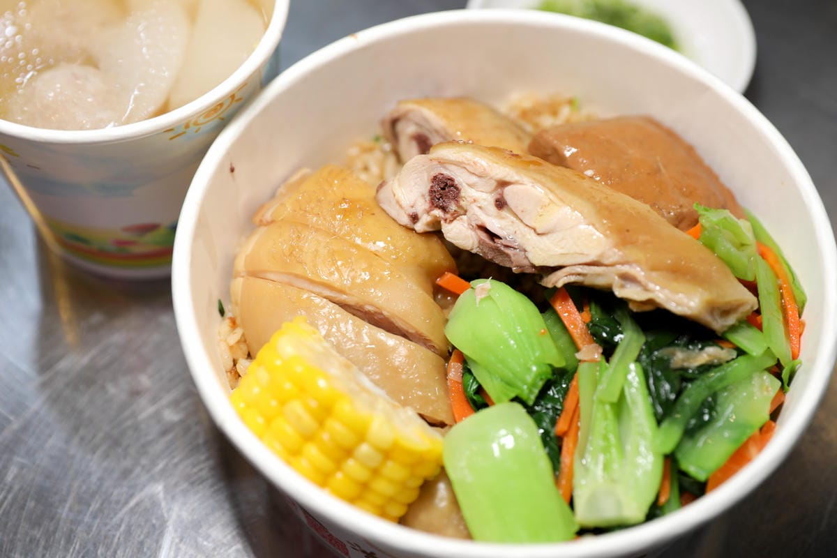 台北食記|2023四平愛揪購物節 四平陽光商圈懶人包 美食小吃購物推薦店家!吳記港式油雞炒飯、饅好吃炸饅頭、四平陽光豆花冰品、玩味咖啡、鹿璞茶事 - 第29張圖 台北食記|2023四平愛揪購物節 四平陽光商圈懶人包 美食小吃購物推薦店家!吳記港式油雞炒飯、饅好吃炸饅頭、四平陽光豆花冰品、玩味咖啡、鹿璞茶事