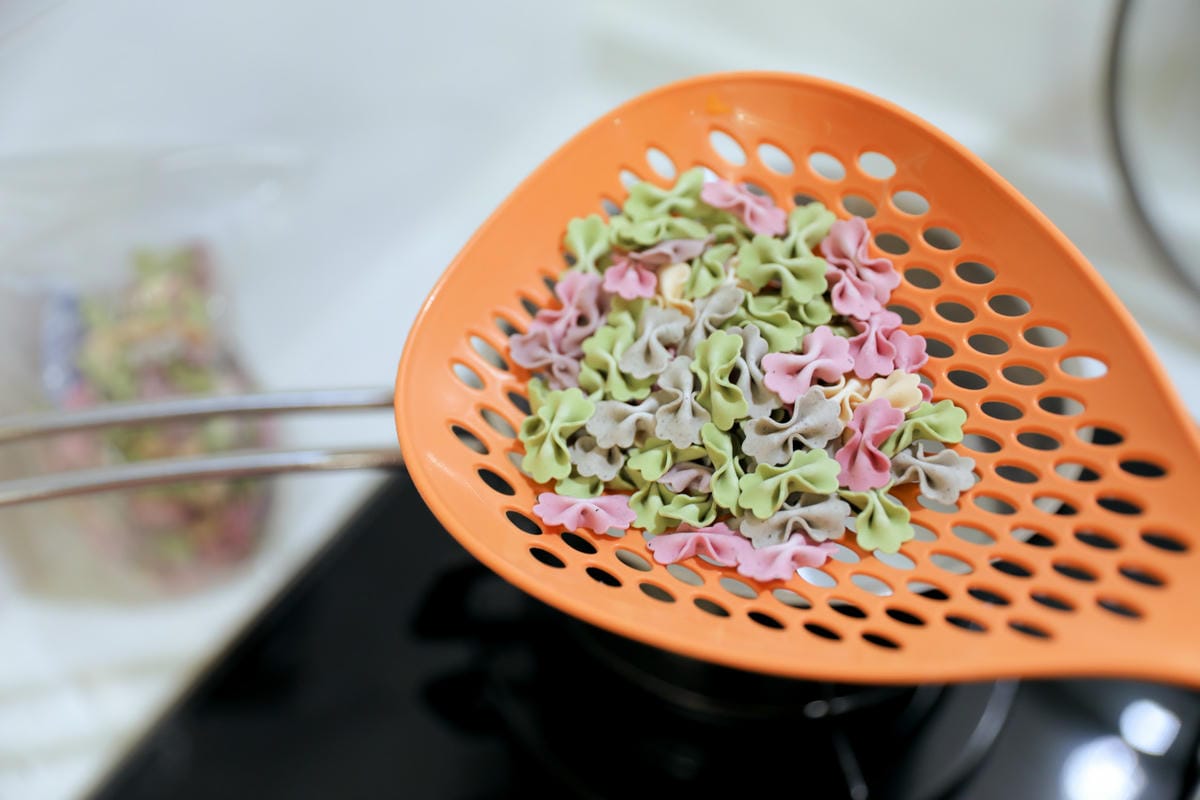 親子育兒|郭老師寶寶食品 寶寶副食品食譜分享 寶寶蔬果動物麵、蝴蝶麵 寶寶造型麵條推薦! - 第5張圖 親子育兒|郭老師寶寶食品 寶寶副食品食譜分享 寶寶蔬果動物麵、蝴蝶麵 寶寶造型麵條推薦!