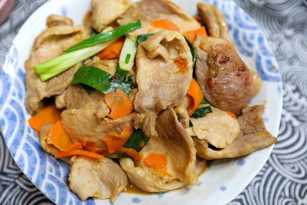 料理｜新竹 朝肉生鮮肉舖 每日新鮮現宰本土黑毛豬 溫體豬滿漢全席 懶人零失敗豬肉料理食譜推薦！