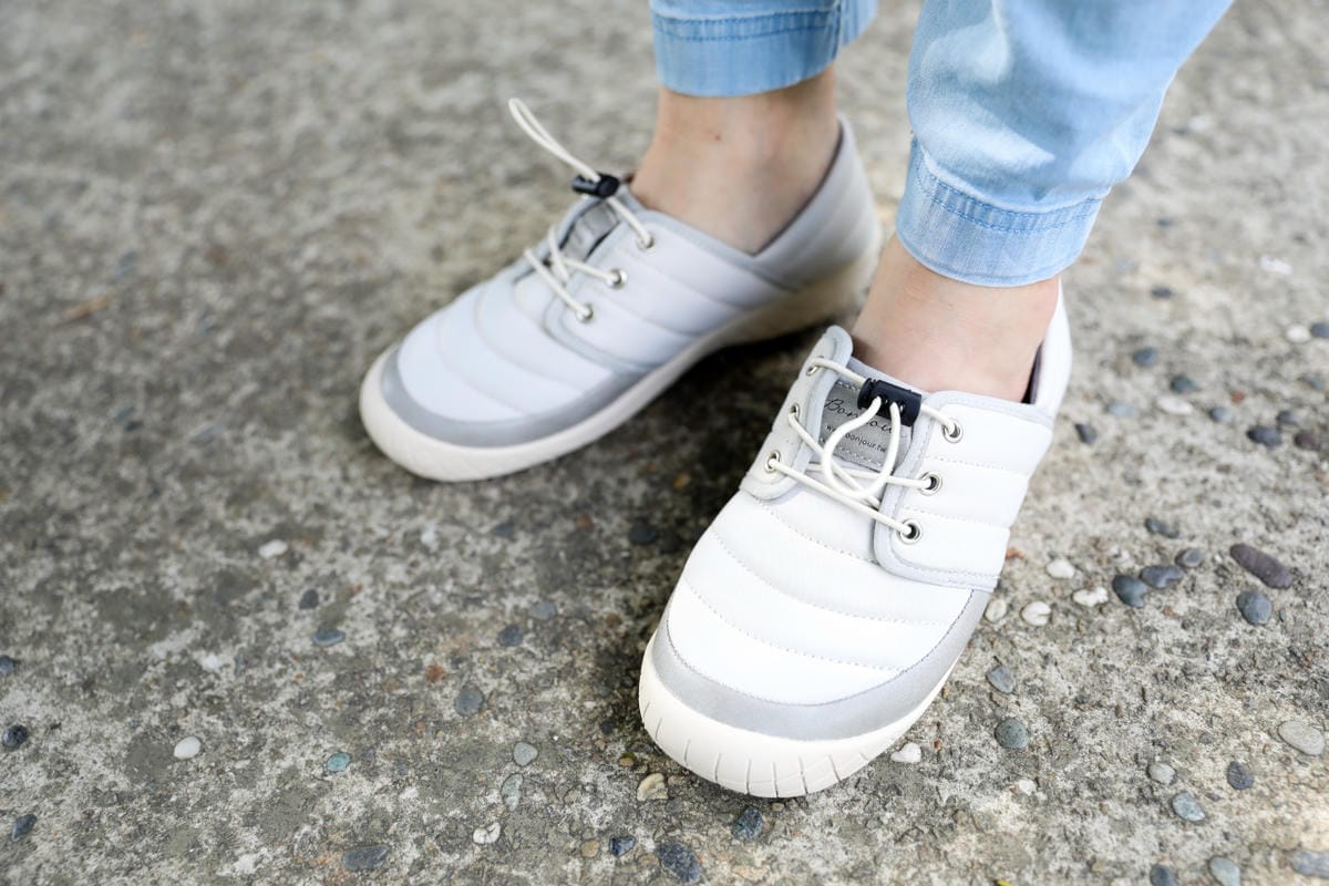 女鞋｜Bonjour防潑水足部減壓機能鞋推薦！(防潑水升級)足部減壓，3D步態平衡健康機能鞋