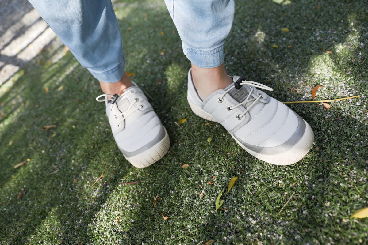女鞋｜Bonjour防潑水足部減壓機能鞋推薦！(防潑水升級)足部減壓，3D步態平衡健康機能鞋