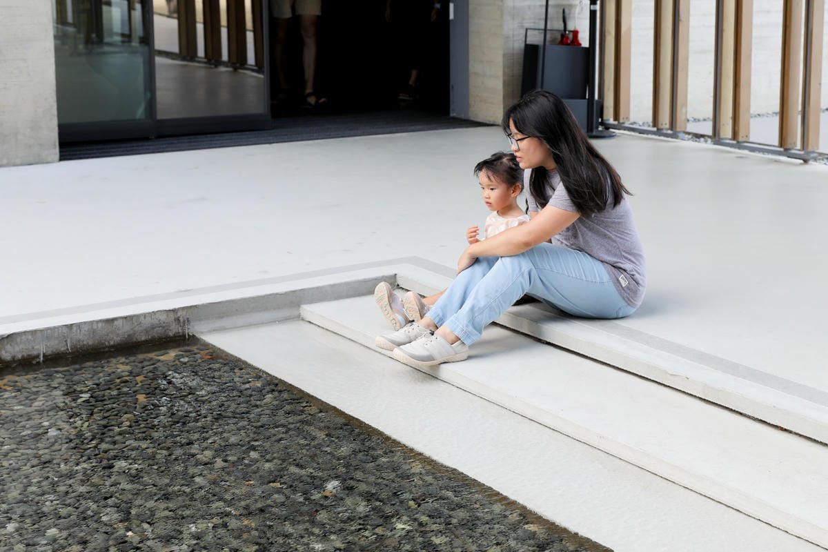 女鞋｜Bonjour防潑水足部減壓機能鞋推薦！(防潑水升級)足部減壓，3D步態平衡健康機能鞋