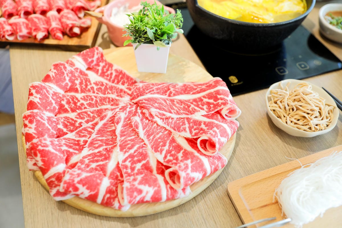桃園食記|青埔火鍋推薦!樸食鍋物 PU SHI 網美級打卡聖地 橫山書法藝術館周邊餐廳美食 - 第17張圖 桃園食記|青埔火鍋推薦!樸食鍋物 PU SHI 網美級打卡聖地 橫山書法藝術館周邊餐廳美食