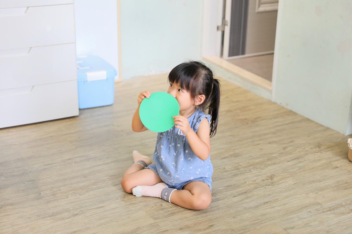 親子育兒|板橋親子課程!小尾巴創藝空間 Little Tail Kids 煒煒老師 兒童音樂美術課程《中秋節》月亮感官盆 x 節慶音樂 - 第18張圖 親子育兒|板橋親子課程!小尾巴創藝空間 Little Tail Kids 煒煒老師 兒童音樂美術課程《中秋節》月亮感官盆 x 節慶音樂