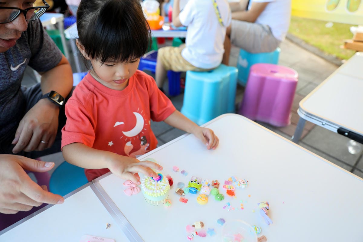 親子育兒｜樹林興仁夜市 LS麗盛時尚3D烤畫、DIY手作坊 超好玩的立體烤畫跟親子DIY奶油膠手作飾品推薦！