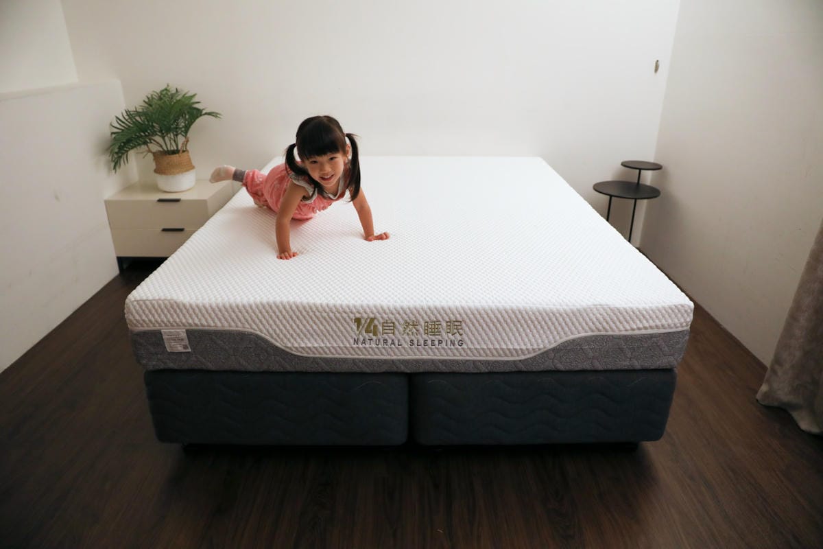 床墊｜1/4自然睡眠 零度棉Q感雙面床墊 黃金6小時好眠 免費試睡，滿意再付款！