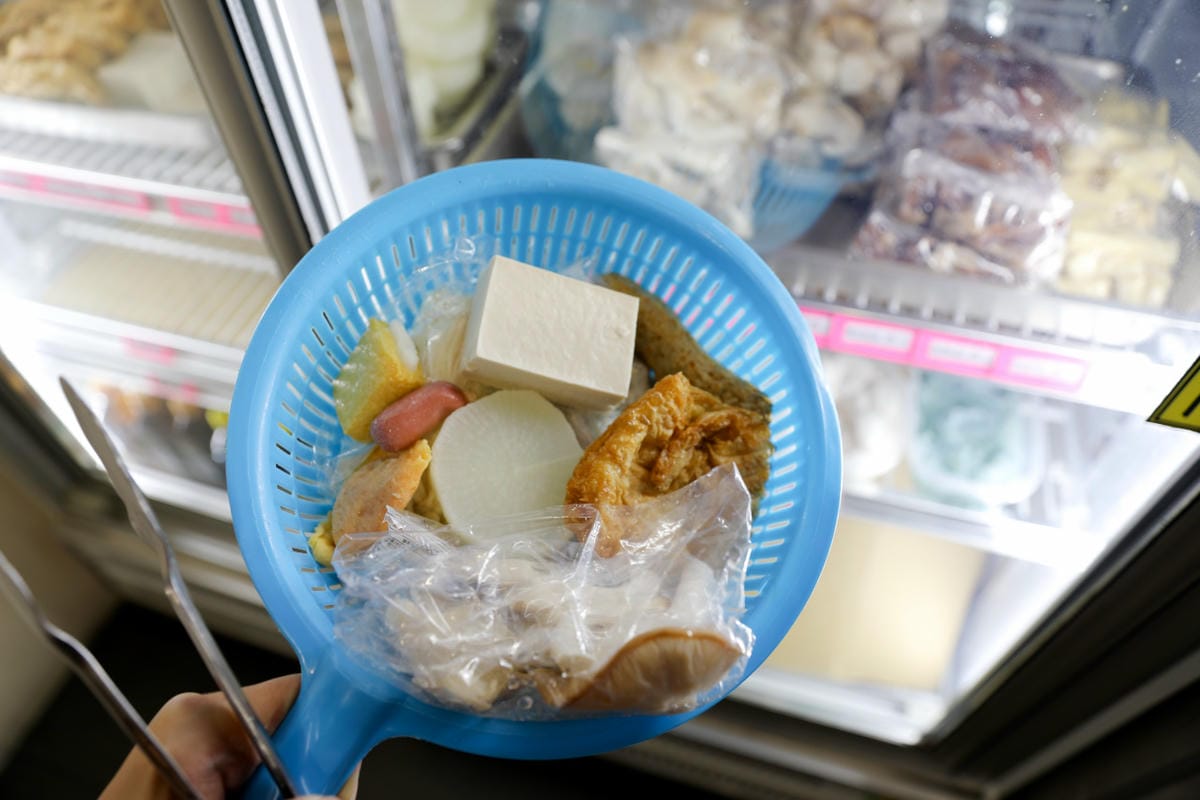 苗栗食記｜苗栗人氣排隊美食推薦！沐上麻辣燙 大骨奶香湯頭，可以喝的麻辣燙~