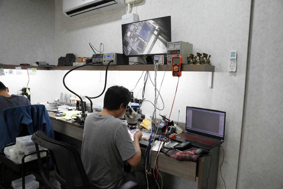 手機維修｜台南手機維修推薦！安廷手機現場維修-台南手機維修中心 各廠牌手機螢幕、主機板維修（可現場立即維修，無檢測費用）