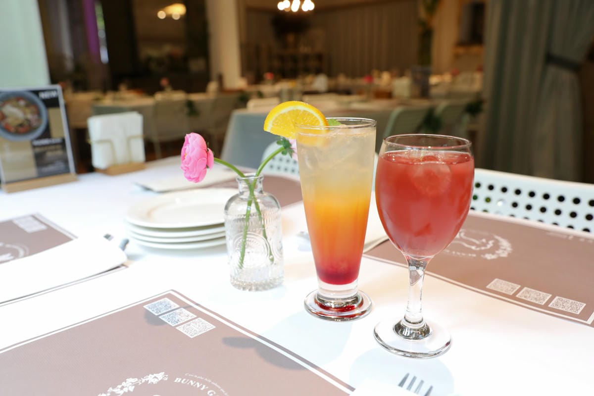 台中食記|北屯親子寵物友善餐廳推薦!(兔奴俱樂部)綠萼159地中海南法料理 台中超美綠意歐風餐廳,還有超可愛的兔子唷~ - 第33張圖 台中食記|北屯親子寵物友善餐廳推薦!(兔奴俱樂部)綠萼159地中海南法料理 台中超美綠意歐風餐廳,還有超可愛的兔子唷~