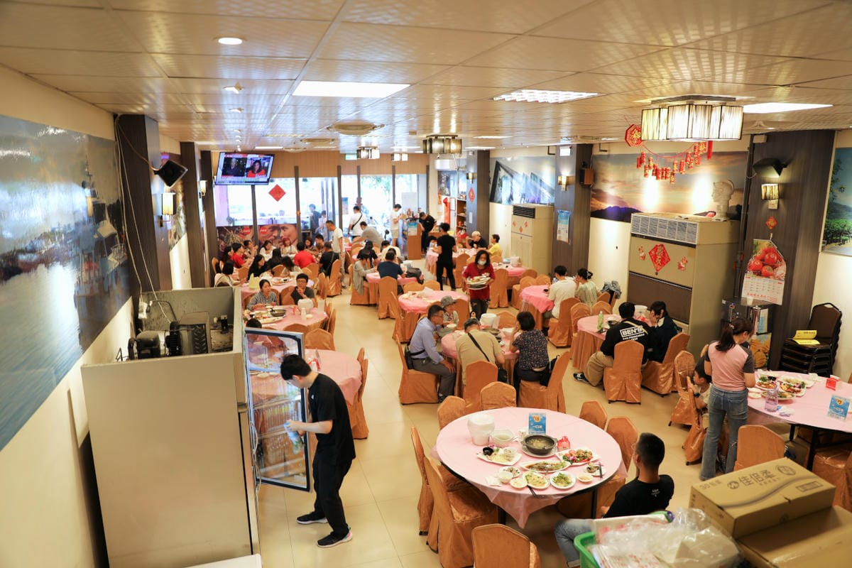 宜蘭食記|宜蘭烏石港海鮮餐廳推薦!蟹老闆活海鮮餐廳 活魚二吃 - 第6張圖 宜蘭食記|宜蘭烏石港海鮮餐廳推薦!蟹老闆活海鮮餐廳 活魚二吃