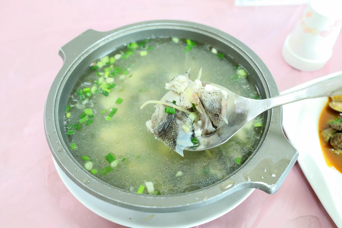 宜蘭食記|宜蘭烏石港海鮮餐廳推薦!蟹老闆活海鮮餐廳 活魚二吃 - 第15張圖 宜蘭食記|宜蘭烏石港海鮮餐廳推薦!蟹老闆活海鮮餐廳 活魚二吃
