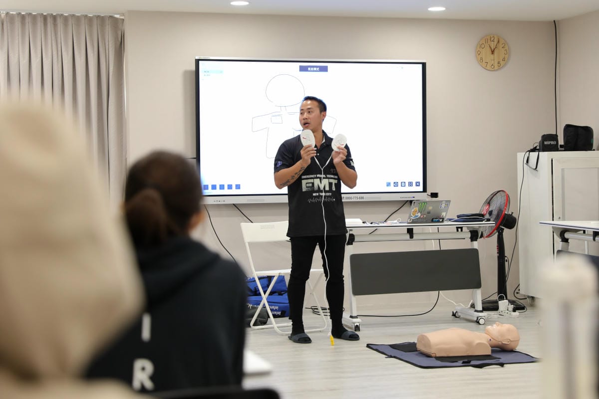 親子育兒|新手爸媽務必上的一堂課!社團法人國際嬰幼兒教育協會 嬰幼兒基本救命術 CPR心肺復甦術課程 - 第18張圖 親子育兒|新手爸媽務必上的一堂課!社團法人國際嬰幼兒教育協會 嬰幼兒基本救命術 CPR心肺復甦術課程