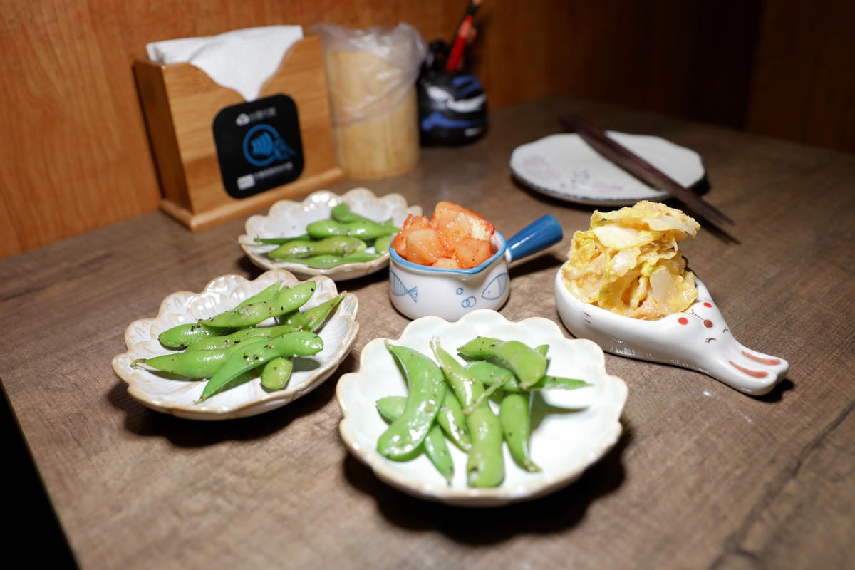新北食記|板橋居酒屋推薦!炭吉郎居酒屋 必點推薦鮭魚炒飯、干貝雞翅、酒蒸蛤蜊 - 第10張圖 新北食記|板橋居酒屋推薦!炭吉郎居酒屋 必點推薦鮭魚炒飯、干貝雞翅、酒蒸蛤蜊