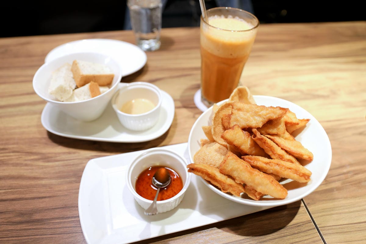 台北食記｜北車西門町美食聚餐推薦！Jolly 手工釀啤酒泰食餐廳（衡陽店） 重南書街一日遊懶人包行程推薦！