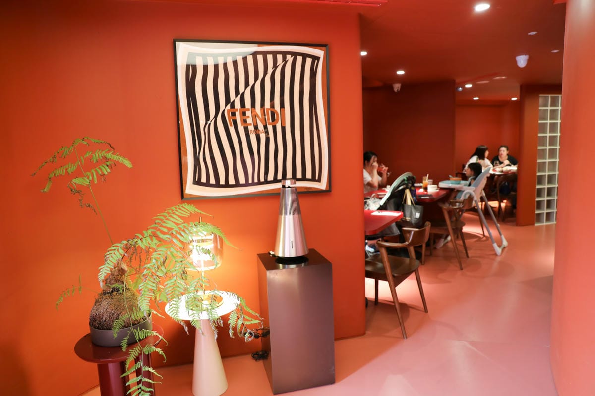 台北食記｜嵩sung台北大安 2023台北最新開幕餐酒館推薦！時尚洞穴風餐廳，台中人氣餐酒館插旗台北～