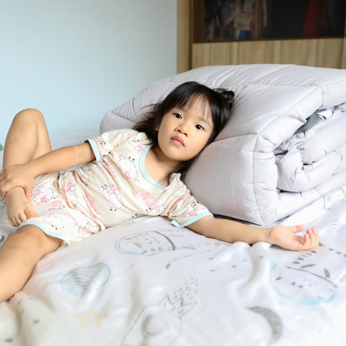 寢具|伯尼寢具 石墨烯抗菌發熱被推薦!抗菌防螨、蓄熱抗寒,最適合怕冷或容易過敏的人使用的被子! - 第5張圖 寢具|伯尼寢具 石墨烯抗菌發熱被推薦!抗菌防螨、蓄熱抗寒,最適合怕冷或容易過敏的人使用的被子!