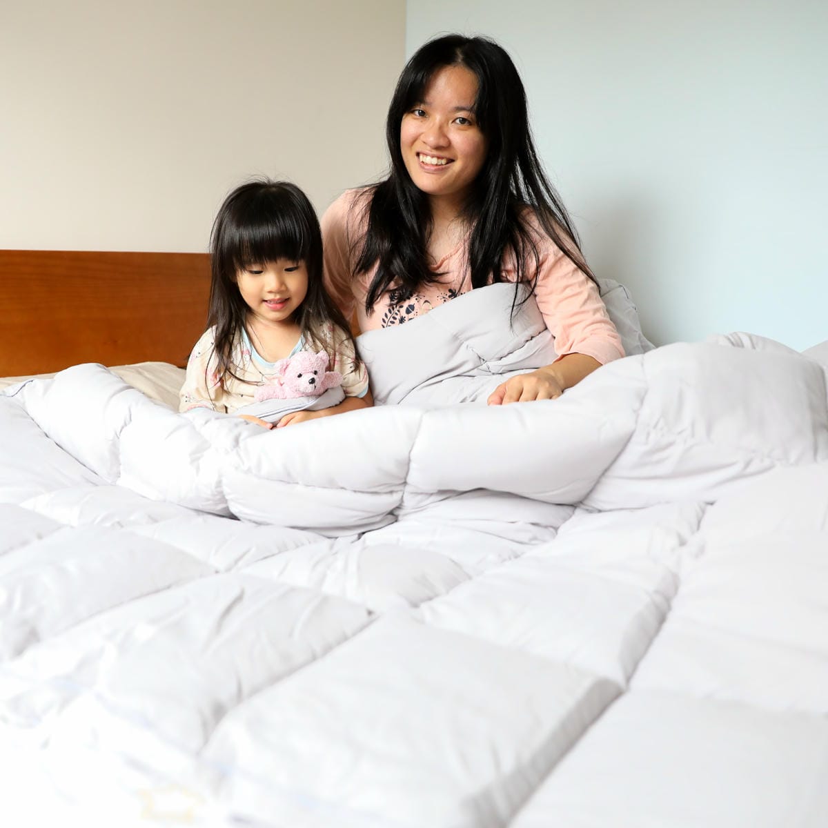 寢具|伯尼寢具 石墨烯抗菌發熱被推薦!抗菌防螨、蓄熱抗寒,最適合怕冷或容易過敏的人使用的被子! - 第8張圖 寢具|伯尼寢具 石墨烯抗菌發熱被推薦!抗菌防螨、蓄熱抗寒,最適合怕冷或容易過敏的人使用的被子!