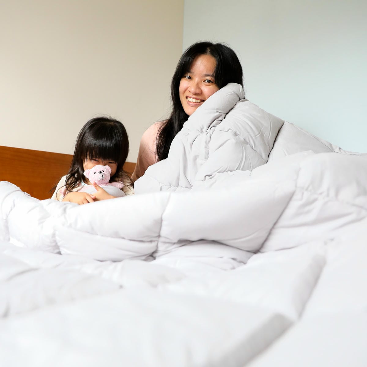 寢具|伯尼寢具 石墨烯抗菌發熱被推薦!抗菌防螨、蓄熱抗寒,最適合怕冷或容易過敏的人使用的被子! - 第3張圖 寢具|伯尼寢具 石墨烯抗菌發熱被推薦!抗菌防螨、蓄熱抗寒,最適合怕冷或容易過敏的人使用的被子!