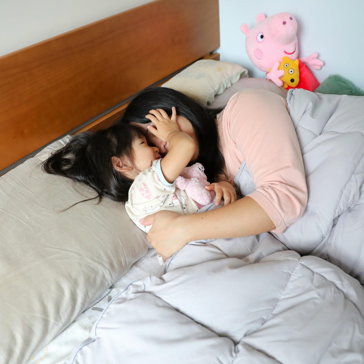 寢具|伯尼寢具 石墨烯抗菌發熱被推薦!抗菌防螨、蓄熱抗寒,最適合怕冷或容易過敏的人使用的被子! - 第11張圖 寢具|伯尼寢具 石墨烯抗菌發熱被推薦!抗菌防螨、蓄熱抗寒,最適合怕冷或容易過敏的人使用的被子!