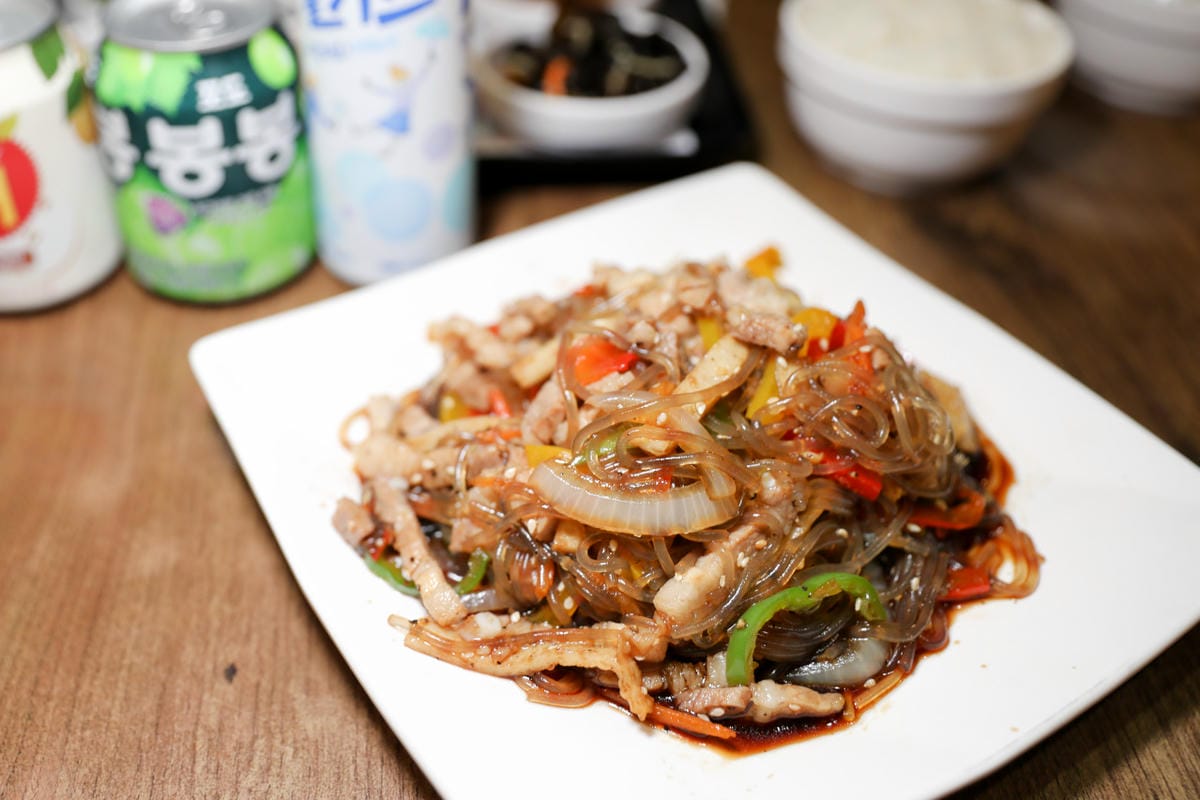 新北食記|板橋韓式料理餐廳推薦!釜山順豆腐 個人韓式銅盤烤肉、韓式冷麵、韓式炒冬粉 道地韓國料理推薦!是親子友善店家唷~ - 第13張圖 新北食記|板橋韓式料理餐廳推薦!釜山順豆腐 個人韓式銅盤烤肉、韓式冷麵、韓式炒冬粉 道地韓國料理推薦!是親子友善店家唷~