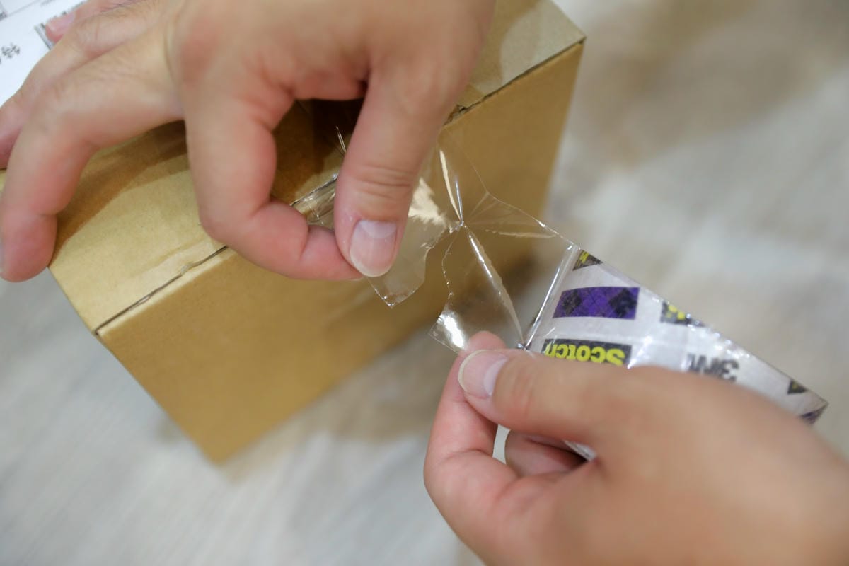 文具｜雙11包裹開箱就交給3M Scotch 二合一開箱剪刀鈦金屬，退貨封箱好幫手 3M Scotch 可手撕透明封箱膠帶