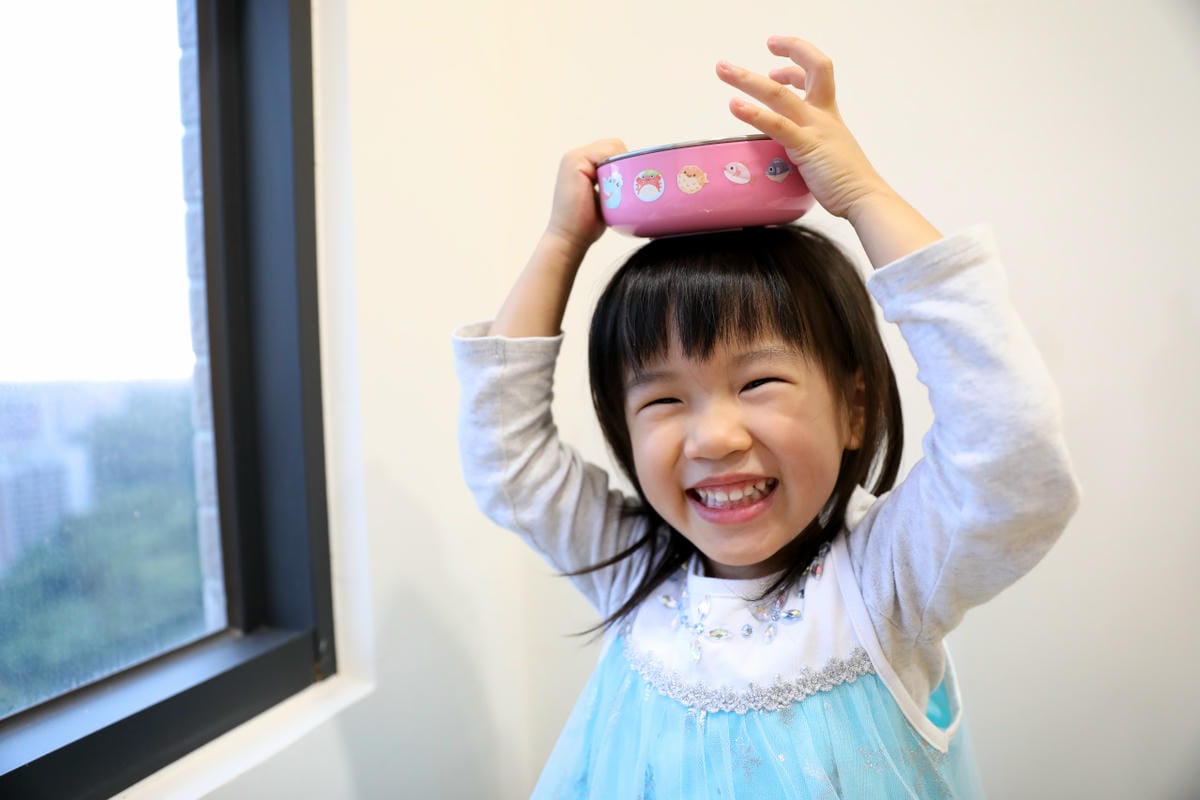 親子育兒|作伴《不鏽鋼繽紛三色碗三入組》幼稚園必備餐具-客製化雷雕姓名、耐高溫防水姓名貼,可拆洗不鏽鋼三色碗推薦! - 第18張圖 親子育兒|作伴《不鏽鋼繽紛三色碗三入組》幼稚園必備餐具-客製化雷雕姓名、耐高溫防水姓名貼,可拆洗不鏽鋼三色碗推薦!