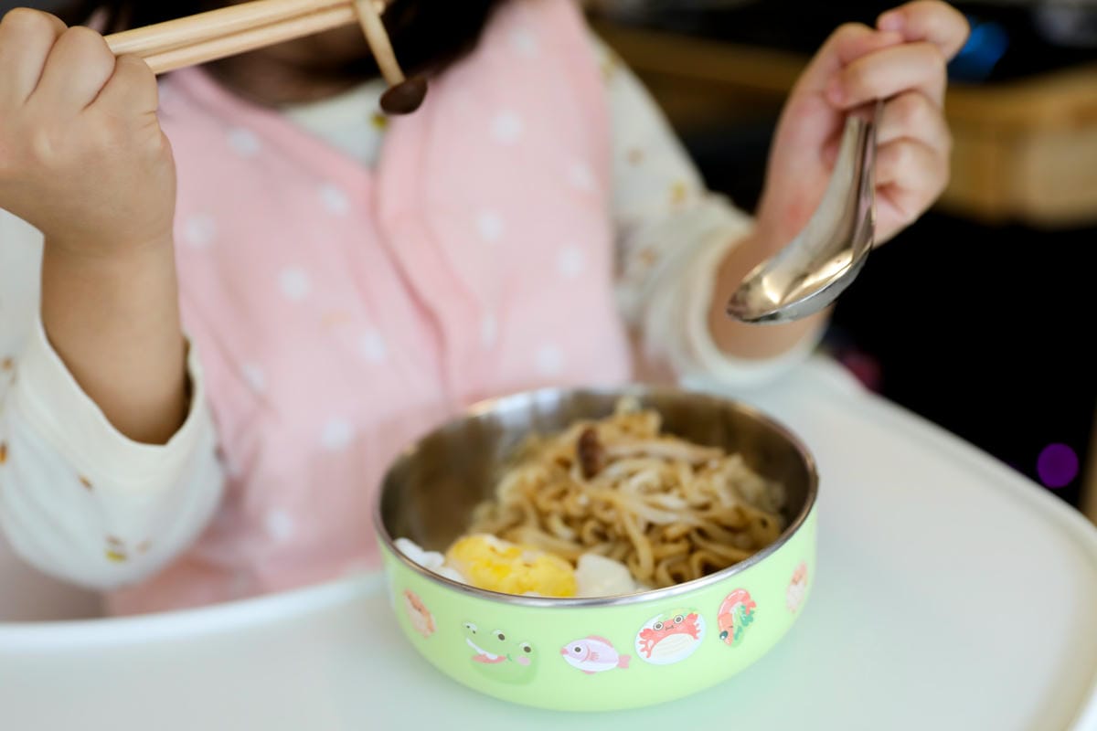 親子育兒|作伴《不鏽鋼繽紛三色碗三入組》幼稚園必備餐具-客製化雷雕姓名、耐高溫防水姓名貼,可拆洗不鏽鋼三色碗推薦! - 第20張圖 親子育兒|作伴《不鏽鋼繽紛三色碗三入組》幼稚園必備餐具-客製化雷雕姓名、耐高溫防水姓名貼,可拆洗不鏽鋼三色碗推薦!