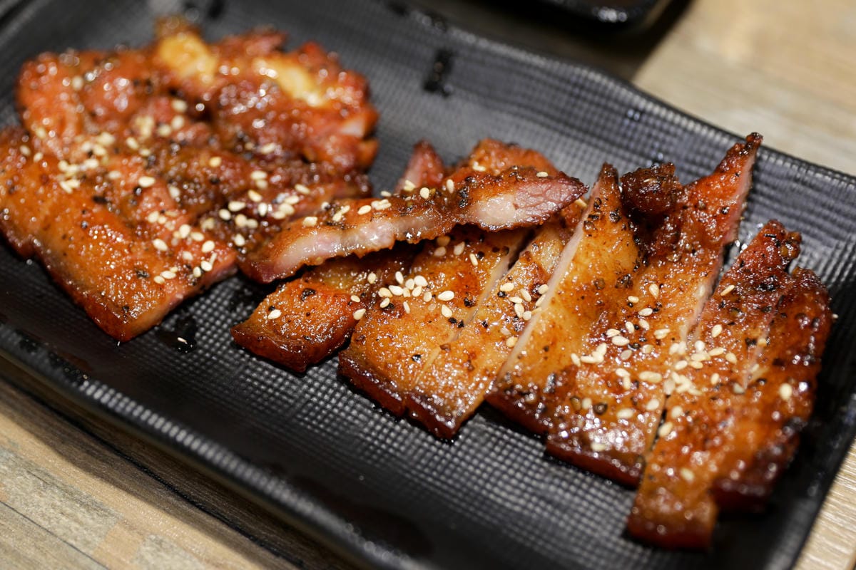 台北食記｜中正紀念堂美食 飴盛禾 烤定食 秘醬火烤系列推薦！中正區便當外送、外帶餐盒