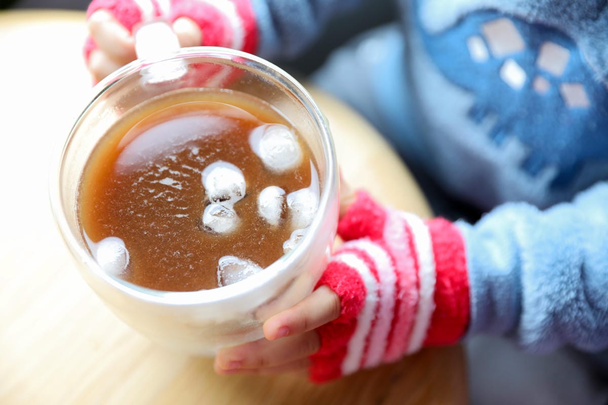 親子育兒｜排便不順吃什麼？孕婦寶寶解秘救星推薦！機本生活 Voelkel黑棗汁 天然無添加