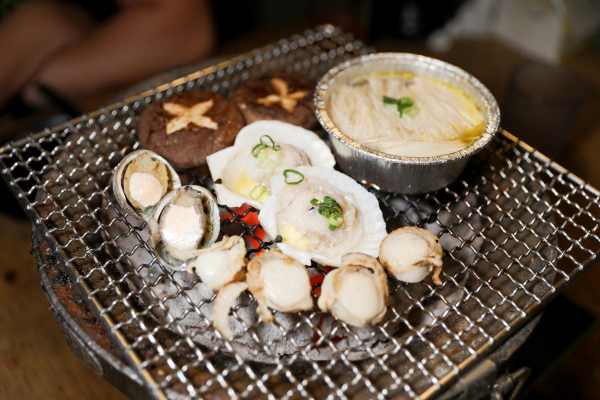 台北食記｜台北東區美食推薦！燒肉殿 燒肉吃到飽、啤酒暢飲 聚餐好去處~