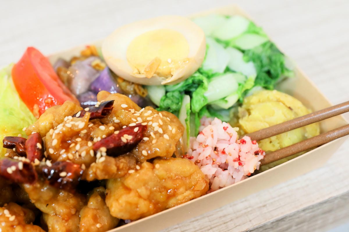 桃園食記|龜山健康餐推薦-一月初健康餐盒(林口長庚店) 最多口味的健康餐,每天菜色不重複,最低熱量只要180卡! - 第17張圖 桃園食記|龜山健康餐推薦-一月初健康餐盒(林口長庚店) 最多口味的健康餐,每天菜色不重複,最低熱量只要180卡!