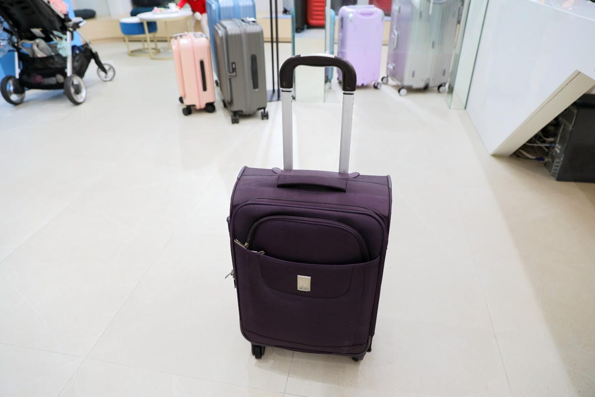台北行李箱維修推薦!OROOBO奧旅博內湖體驗中心【Express】行李箱現場急修服務 - 第22張圖 台北行李箱維修推薦!OROOBO奧旅博內湖體驗中心【Express】行李箱現場急修服務