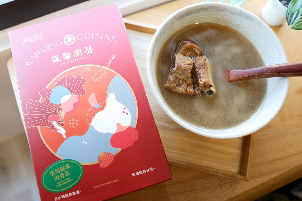 料理|夕陽漫漫與台中米其林指南推薦餐廳「膳馨民間創作料理」聯名合作冷凍料理包,露營推薦!蝦黃薑母鴨、黑蒜燉雞湯、星馬肉骨茶 - 第7張圖 料理|夕陽漫漫與台中米其林指南推薦餐廳「膳馨民間創作料理」聯名合作冷凍料理包,露營推薦!蝦黃薑母鴨、黑蒜燉雞湯、星馬肉骨茶